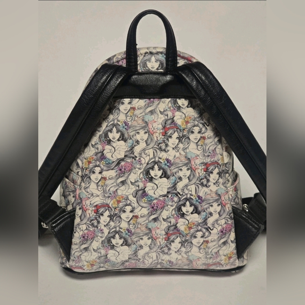 Loungefly OG Disney Parks Princesses Sketch AOP Backpack - Extremely Rare - Picture 5 of 16